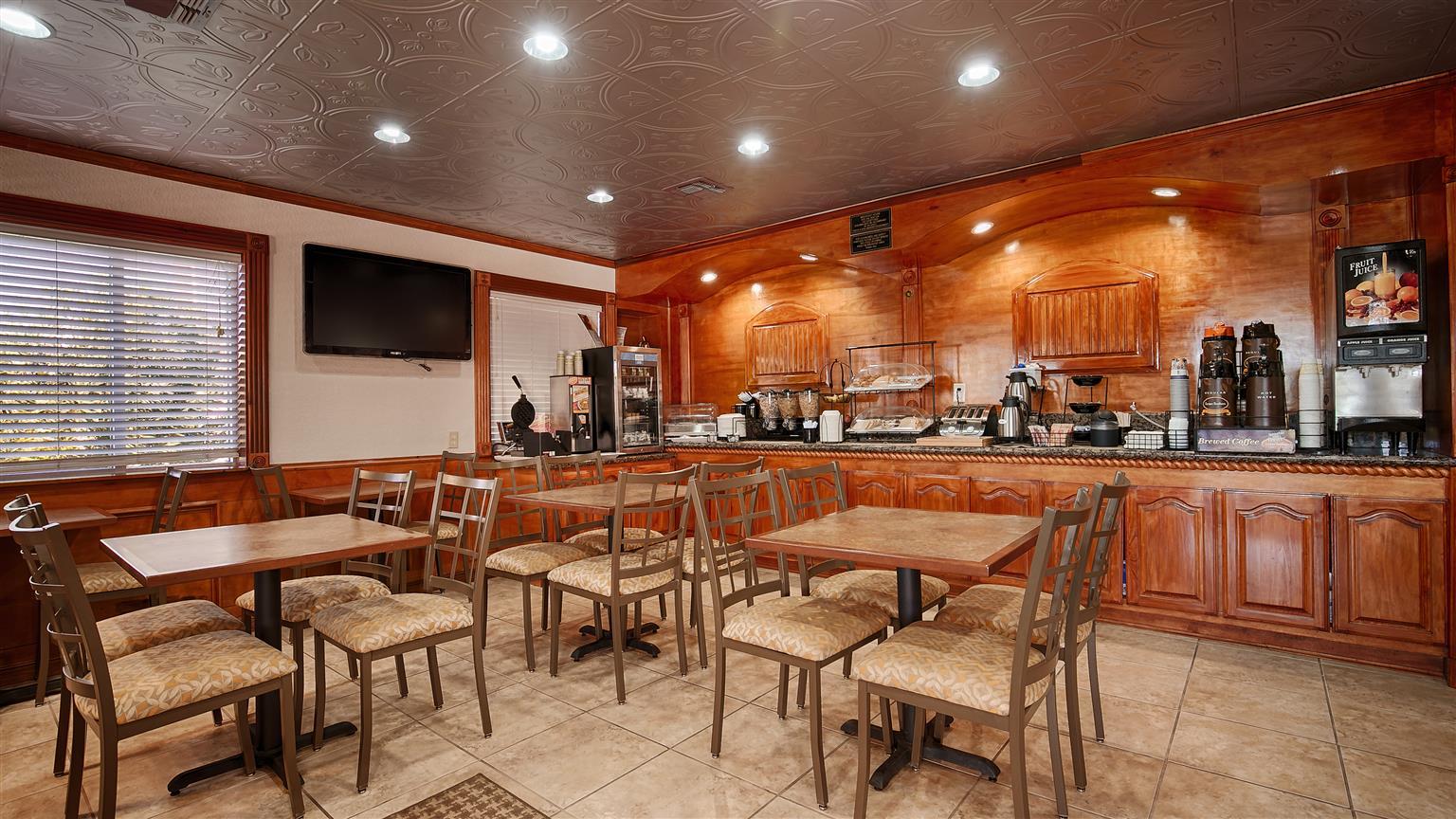 Americas Best Value Inn Kingsville Exterior photo