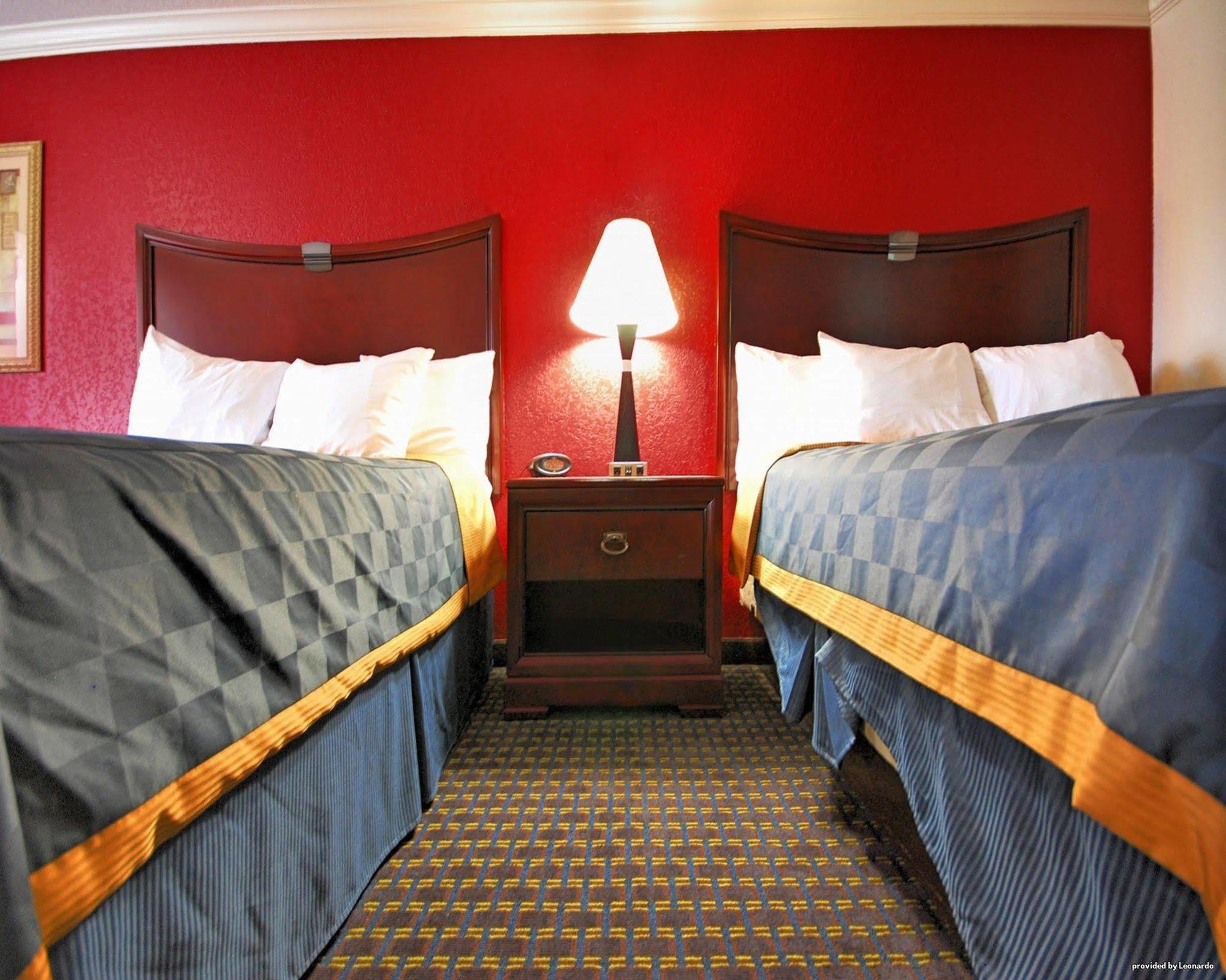 Americas Best Value Inn Kingsville Exterior photo