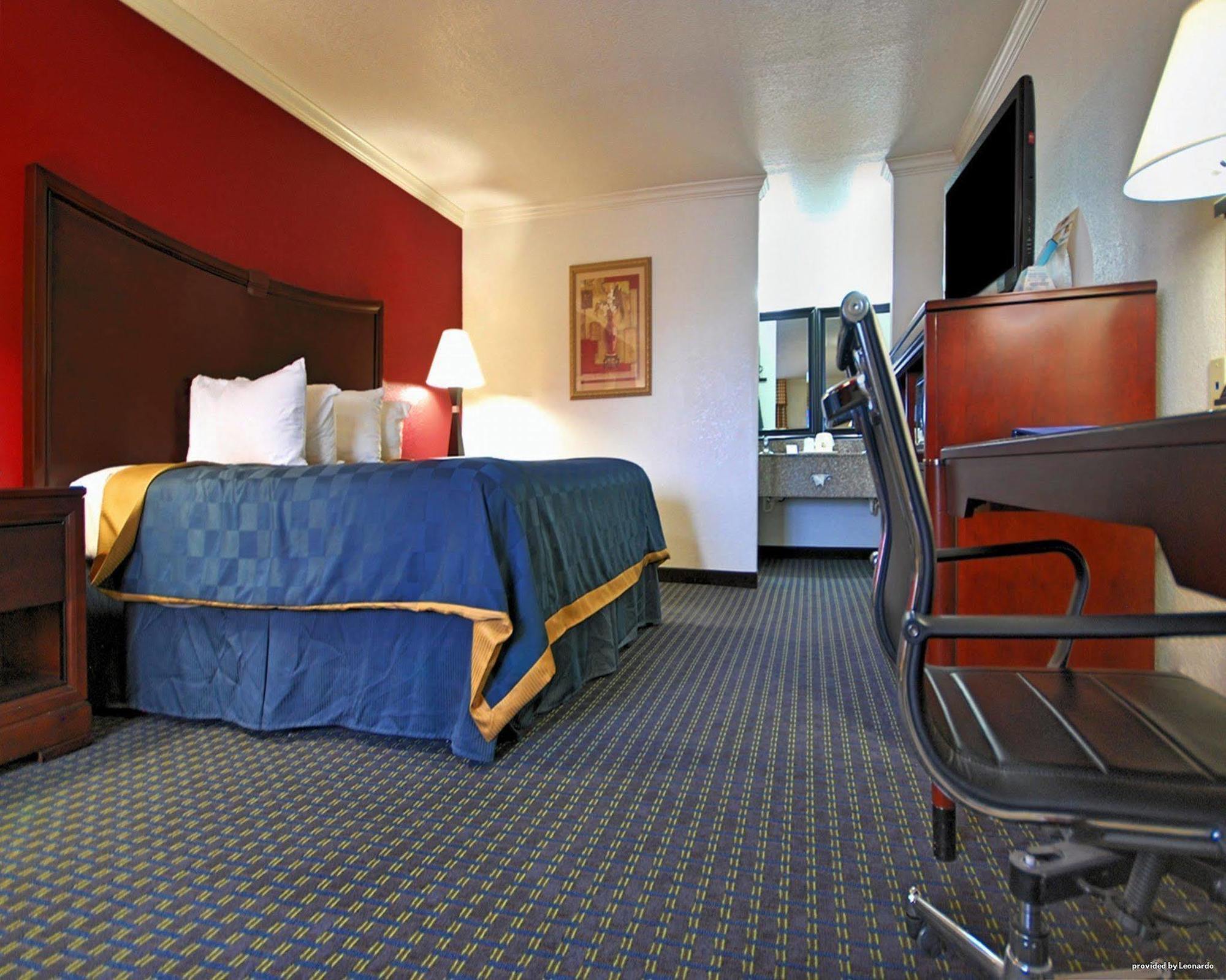 Americas Best Value Inn Kingsville Exterior photo