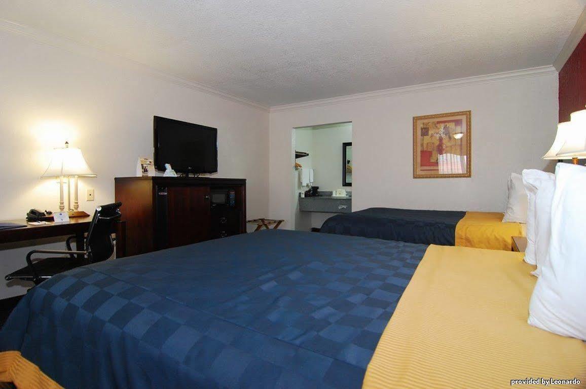 Americas Best Value Inn Kingsville Exterior photo