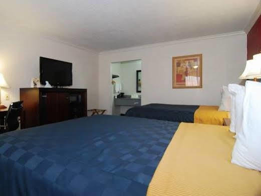 Americas Best Value Inn Kingsville Exterior photo